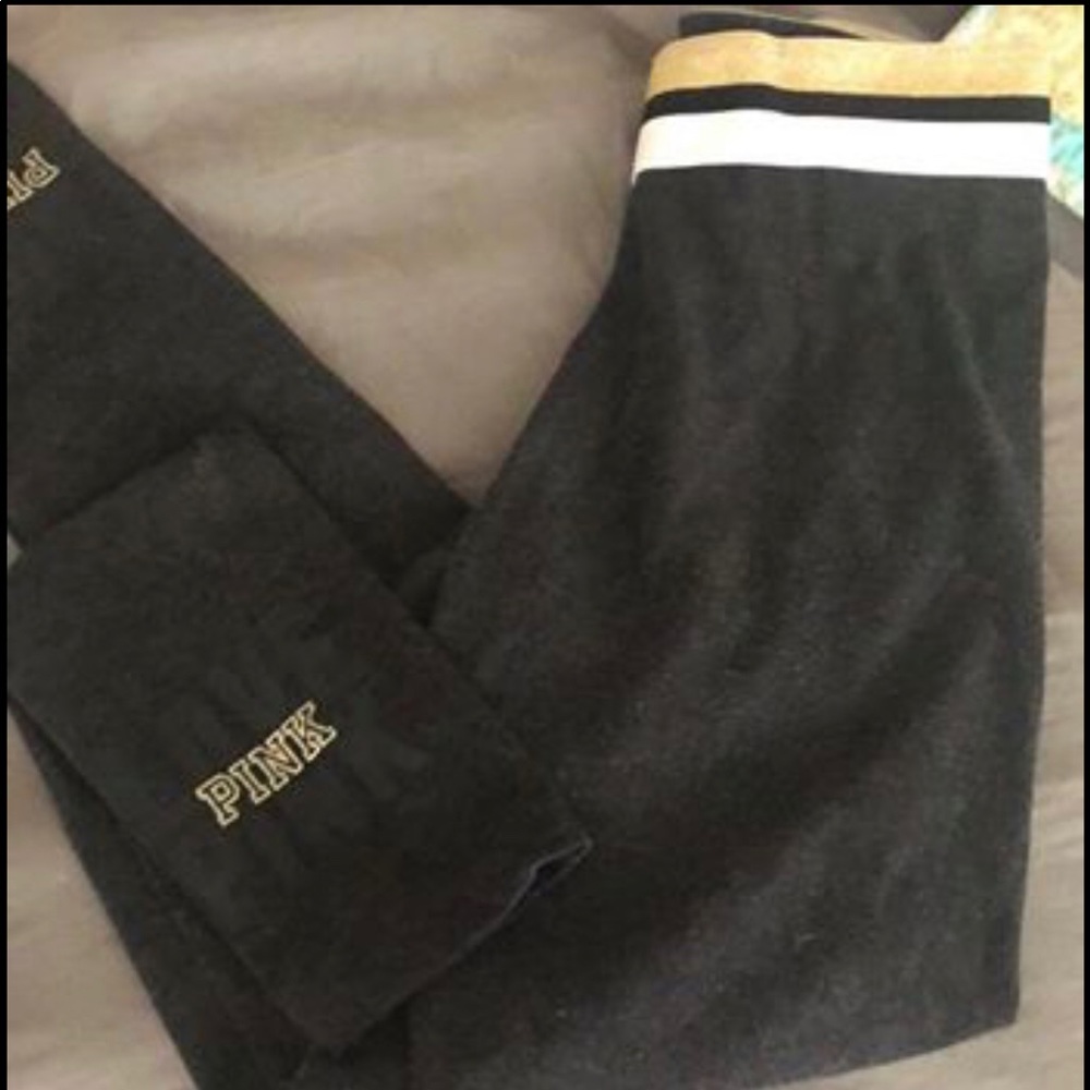 gray vs pink leggings